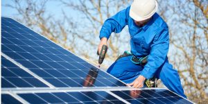 Installation Maintenance Panneaux Solaires Photovoltaïques à Le Quesne
